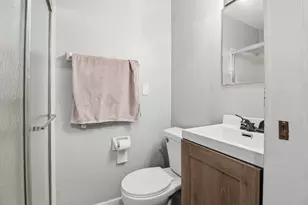 9228 N 70th St, Milwaukee, WI 53223 - Photo 14