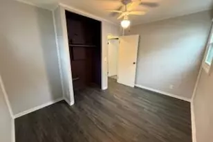 6725 W Verona Ct, Milwaukee, WI 53219 - Photo 12