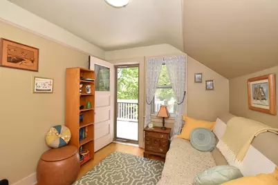 2217 N 71st St, Wauwatosa, WI 53213 - Photo 38