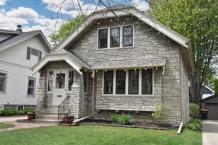 2217 N 71st St, Wauwatosa, WI 53213 - Photo 2