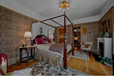 3209 W Wells St, Milwaukee, WI 53208 - Photo 18