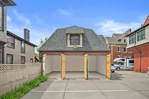 3209 W Wells St, Milwaukee, WI 53208 - Photo 30