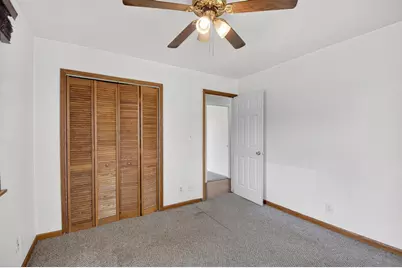 8552  20th Ave, Kenosha, WI 53143 - Photo 12