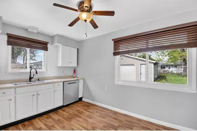 8552  20th Ave, Kenosha, WI 53143 - Photo 6