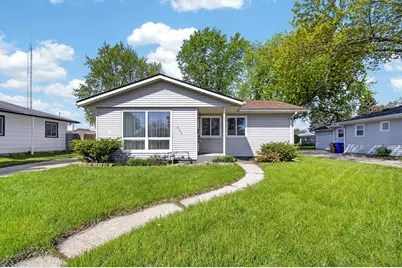 8552  20th Ave, Kenosha, WI 53143 - Photo 1
