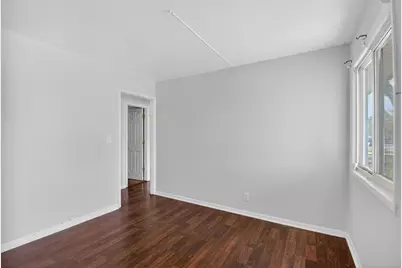 8552  20th Ave, Kenosha, WI 53143 - Photo 8