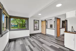 9080 S Chicago Ct, Oak Creek, WI 53154 - Photo 20