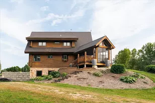 65416 Desoto Bluffs Dr, Freeman, WI 54624 - Photo 4