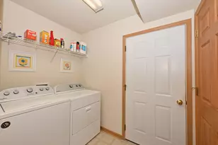 923 Prestwick, Racine, WI 53185 - Photo 12