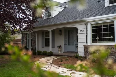 257 W Suburban Dr, Fox Point, WI 53217 - Photo 10