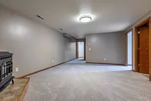 1338 Rosewood Trail, Onalaska, WI 54650 - Photo 16