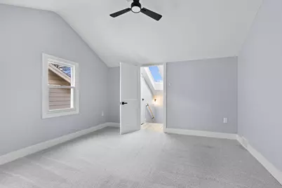 3820 E Munkwitz Ave, Cudahy, WI 53110 - Photo 14