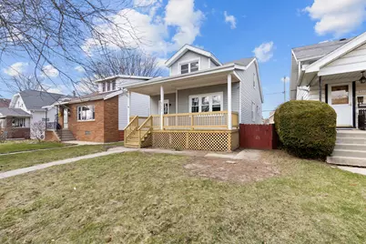 3820 E Munkwitz Ave, Cudahy, WI 53110 - Photo 2