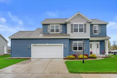 W204N16353  Jackson Dr, Jackson, WI 53037 - Photo 1