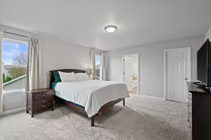 W204N16353 Jackson Dr, Jackson, WI 53037 - Photo 18
