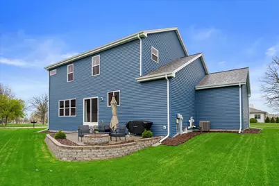W204N16353  Jackson Dr, Jackson, WI 53037 - Photo 38