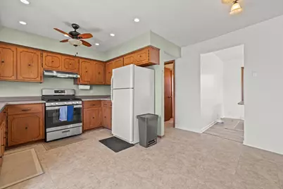 7912  31st Ave, Kenosha, WI 53142 - Photo 10