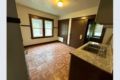 3017 N 28th St, Milwaukee, WI 53210 - Photo 8