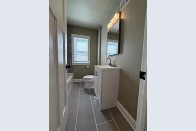 3901 N 37th St, Milwaukee, WI 53216 - Photo 8