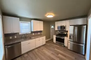 3901 N 37th St, Milwaukee, WI 53216 - Photo 2