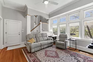 3318 N Lake Dr, Milwaukee, WI 53211 - Photo 14