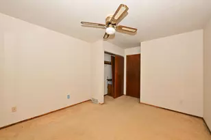 7365 S Delaine Dr, Oak Creek, WI 53154 - Photo 22