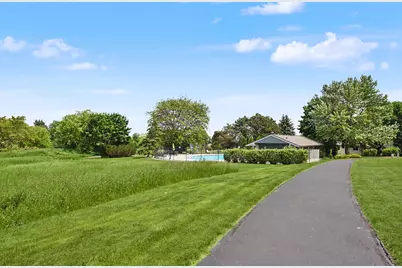 7365 S Delaine Dr, Oak Creek, WI 53154 - Photo 24