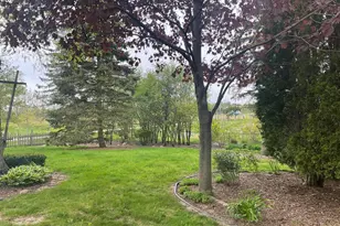 2400 Judith Ln, Waukesha, WI 53188 - Photo 6