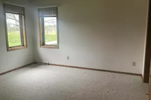 2400 Judith Ln, Waukesha, WI 53188 - Photo 20