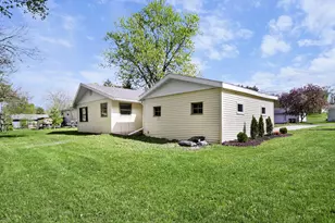 W9370 Burr Ln, Oakland, WI 53523 - Photo 38