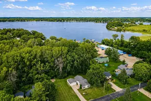 W9370 Burr Ln, Oakland, WI 53523 - Photo 1