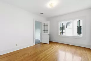 2221 E Newton Ave, Shorewood, WI 53211 - Photo 28