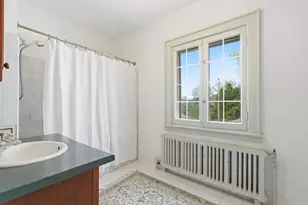 2221 E Newton Ave, Shorewood, WI 53211 - Photo 30