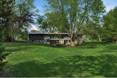 8221  Fairmont Ln, Greendale, WI 53129 - Photo 40