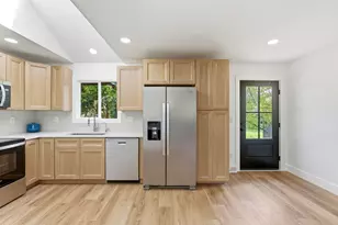 W309S10340 Knoll Ct, Mukwonago, WI 53149 - Photo 10