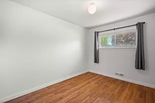1790 Spruce Ct, South Milwaukee, WI 53172 - Photo 12