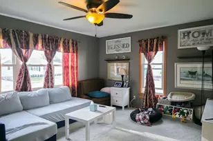 209 S Warren St, Watertown, WI 53094 - Photo 8