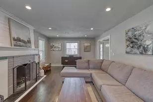 7301 W Bluemound Rd, Milwaukee, WI 53213 - Photo 12