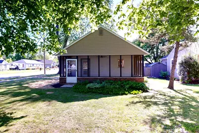 309  Howard St, Walworth, WI 53184 - Photo 32