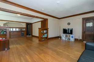 2733 N Downer Ave, Milwaukee, WI 53211 - Photo 14