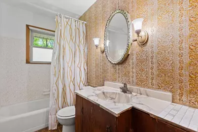 N69W13409  Harding Dr, Menomonee Falls, WI 53051 - Photo 22