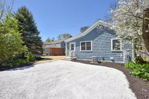 5932 N Santa Monica Blvd, Whitefish Bay, WI 53217 - Photo 38
