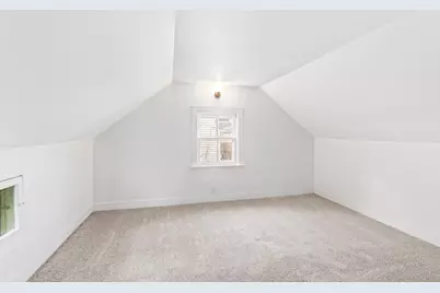 5932 N Santa Monica Blvd, Whitefish Bay, WI 53217 - Photo 28
