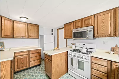 5932 N Santa Monica Blvd, Whitefish Bay, WI 53217 - Photo 14