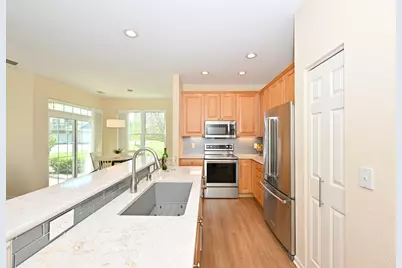 N16W26559  Meadowgrass Cir #A, Pewaukee, WI 53072 - Photo 12
