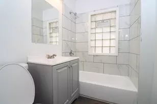 4127 N 16th St, Milwaukee, WI 53209 - Photo 8