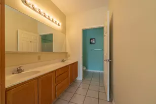 6995 S Riverwood Blvd, Franklin, WI 53132 - Photo 14