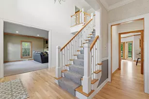 N36W22663 Long Valley Rd, Pewaukee, WI 53072 - Photo 8