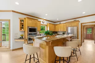 N36W22663 Long Valley Rd, Pewaukee, WI 53072 - Photo 12