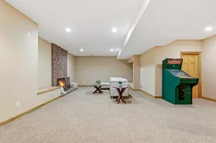 N36W22663 Long Valley Rd, Pewaukee, WI 53072 - Photo 44